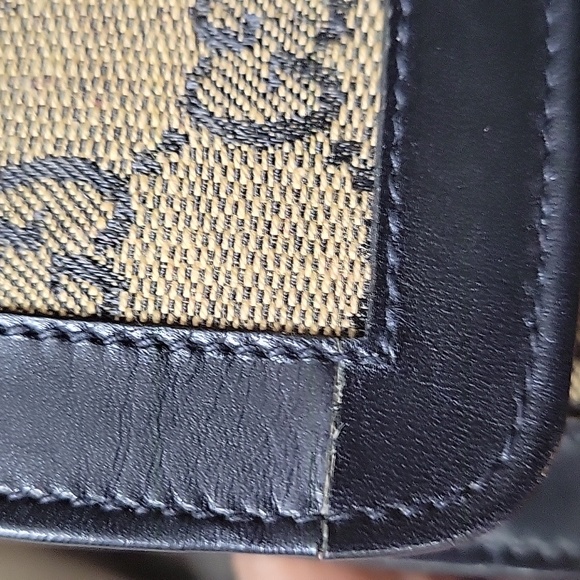 GUCCI VINTAGE MONOGRAM TRAVEL JEWELRY CASE KEEPER ROLL RARE - Picture 15 of 16